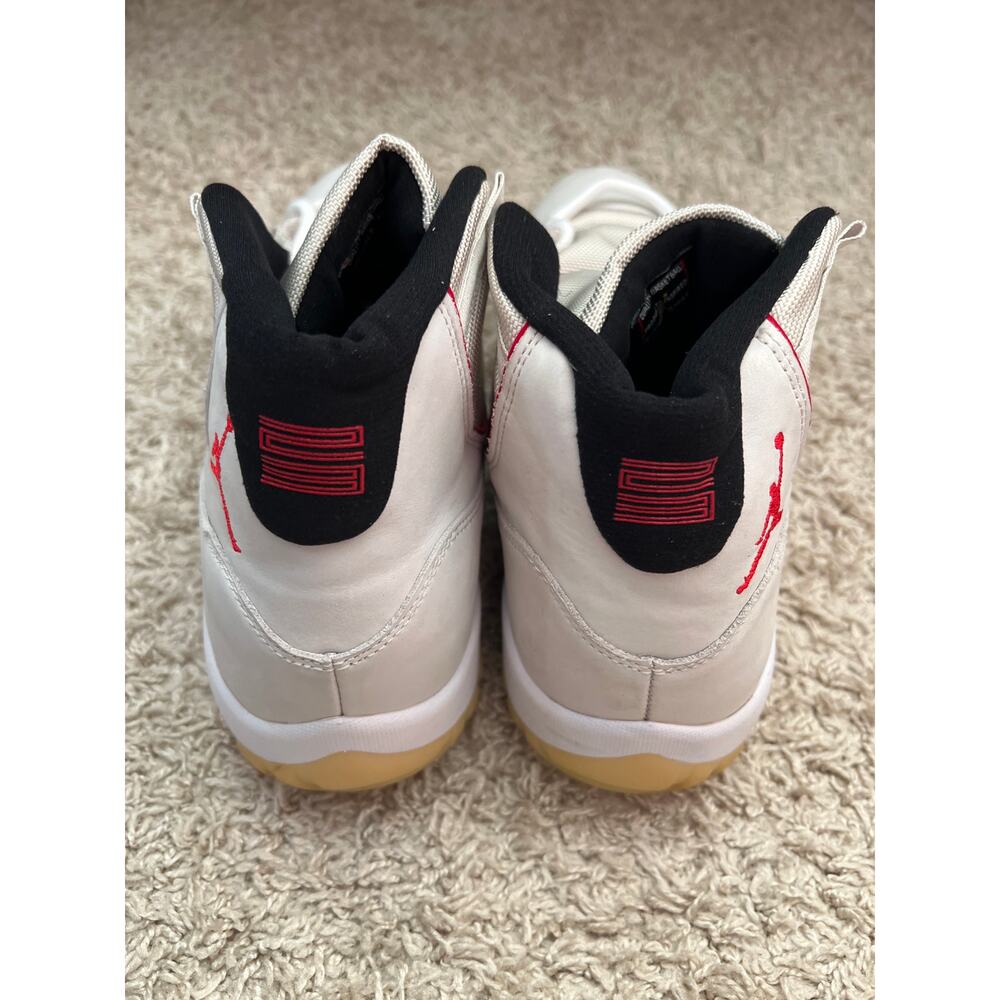 Air Jordan 11 Retro Platinum Tint Size 12 US Men’s - Authentic - Free Shipping - Picture 3 of 6